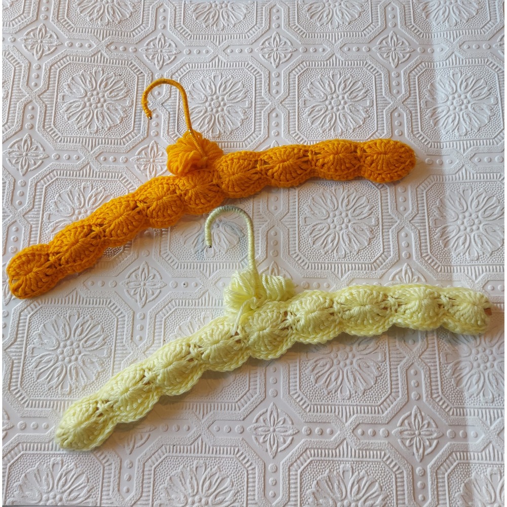Vintage Handmade Crochet Padded Hangers Set of 2 Orange Yellow Shell Stitch 16in